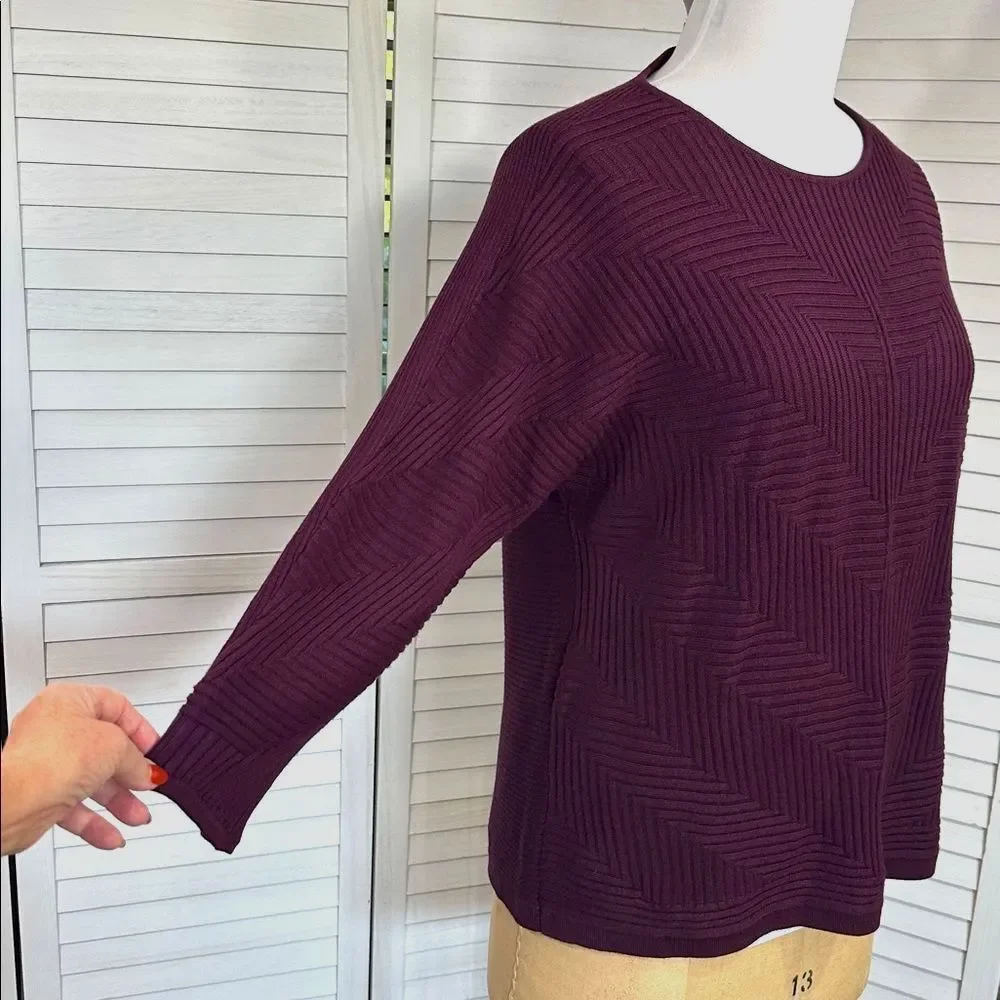 Chico's Sweater Size 2 (12) Burgundy Ribbed Chevron Dolman Sleeve